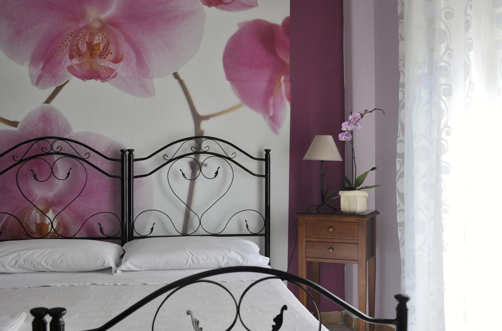Sicilia Home B&B Katania Pokój zdjęcie