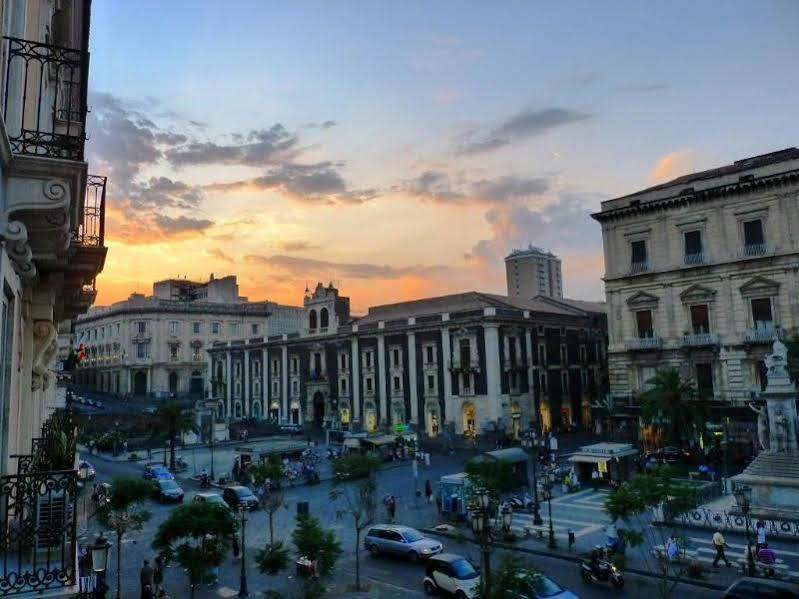 Sicilia Home B&B Katania Zewnętrze zdjęcie